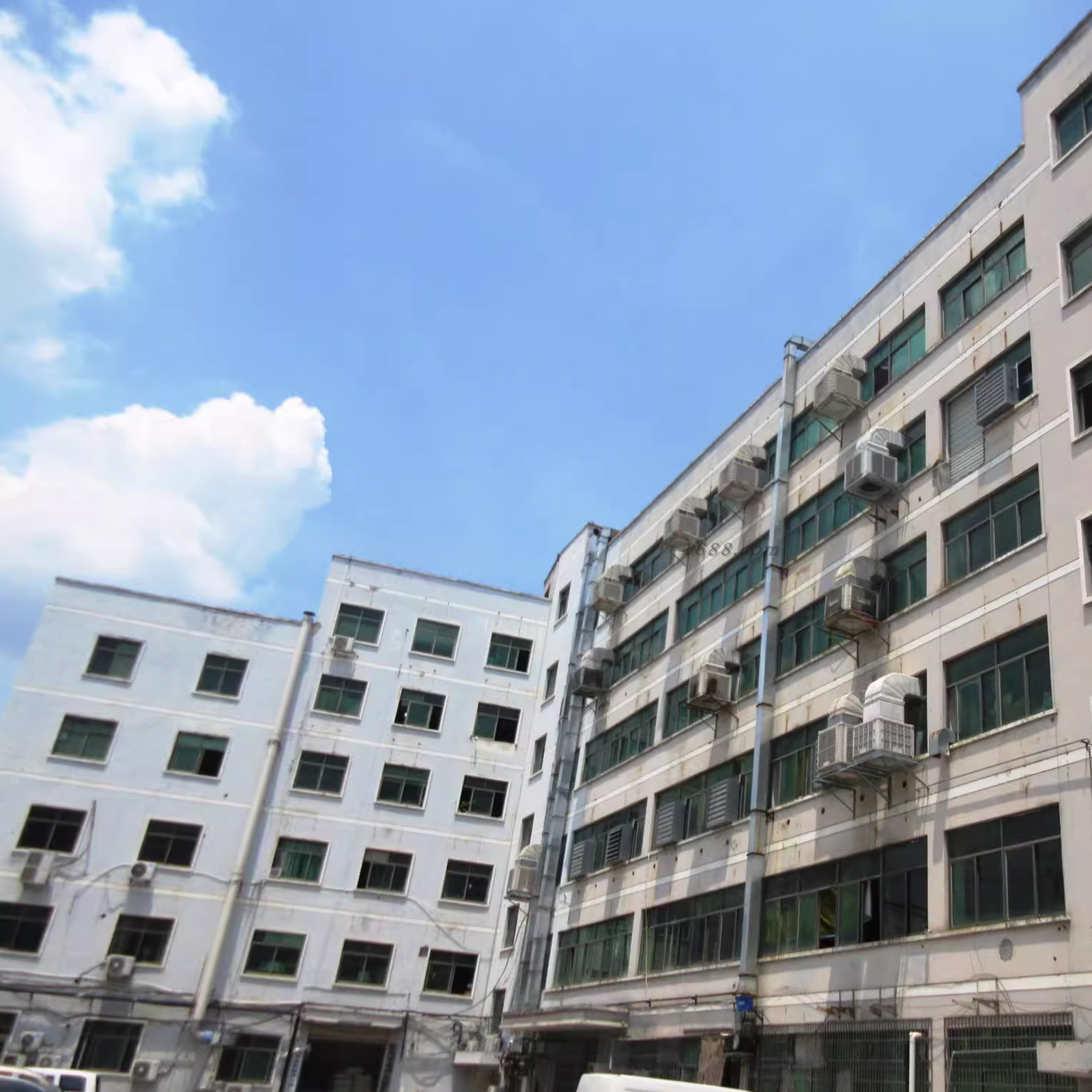 Knitted Gloves Manufacturer